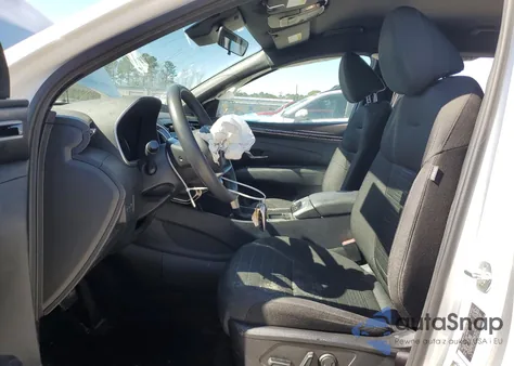 2022 Hyundai Santa Cruz Sel z USA, uszkodzony, nr VIN 5NTJBDAE5NH014097